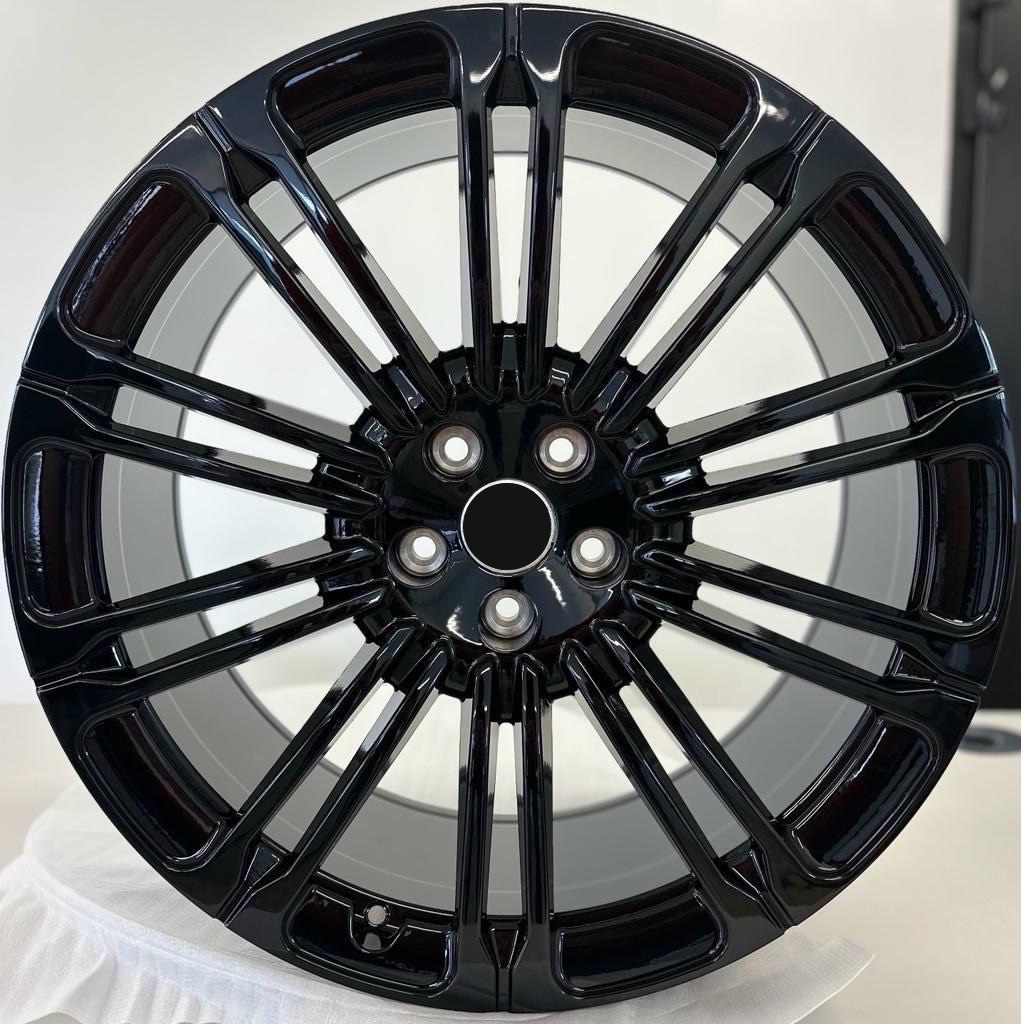 23"  Alloy Wheels (Range Rover)   841 
