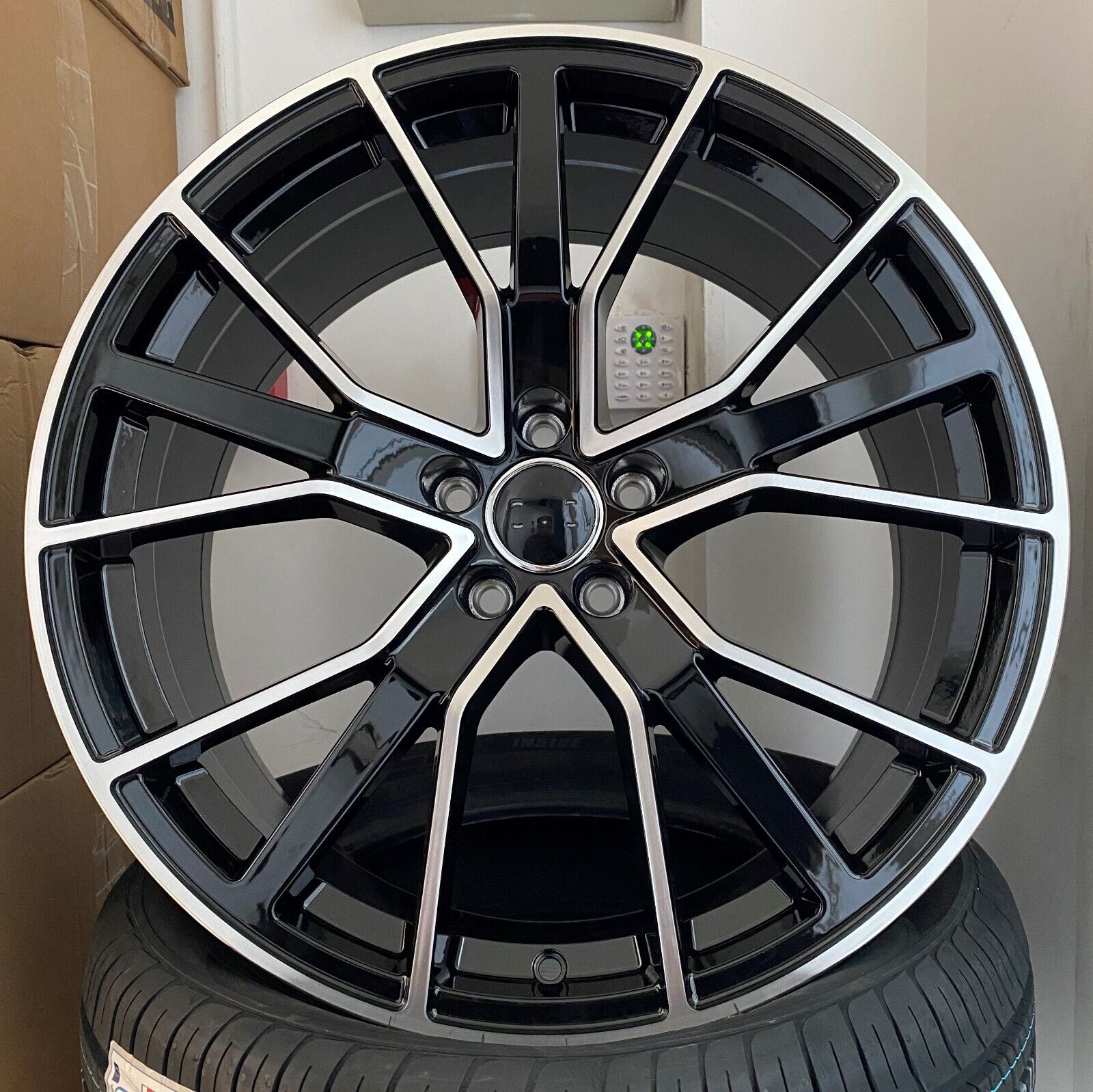 20"  Alloy Wheels (Audi)   rs6d  